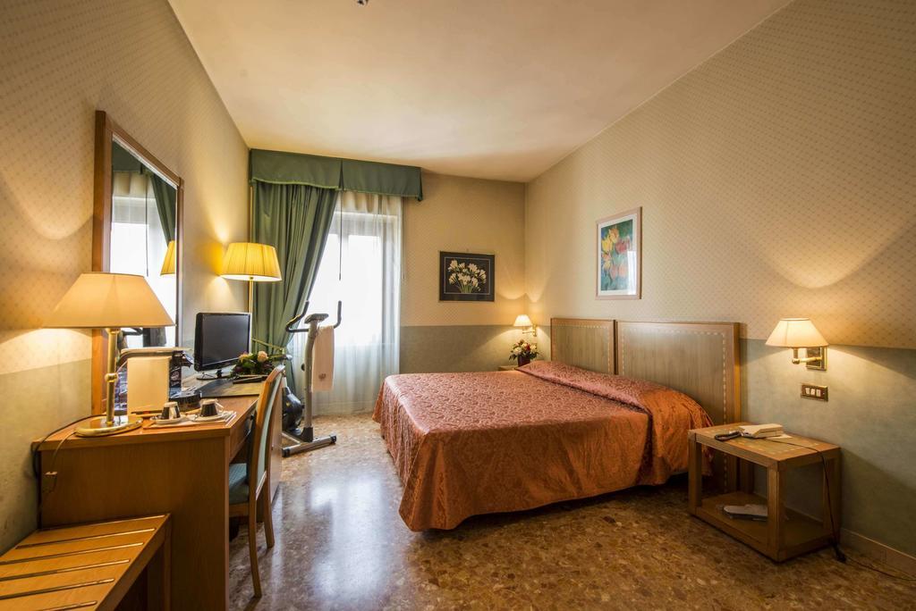 Nuovo Albergo Chieti Dış mekan fotoğraf