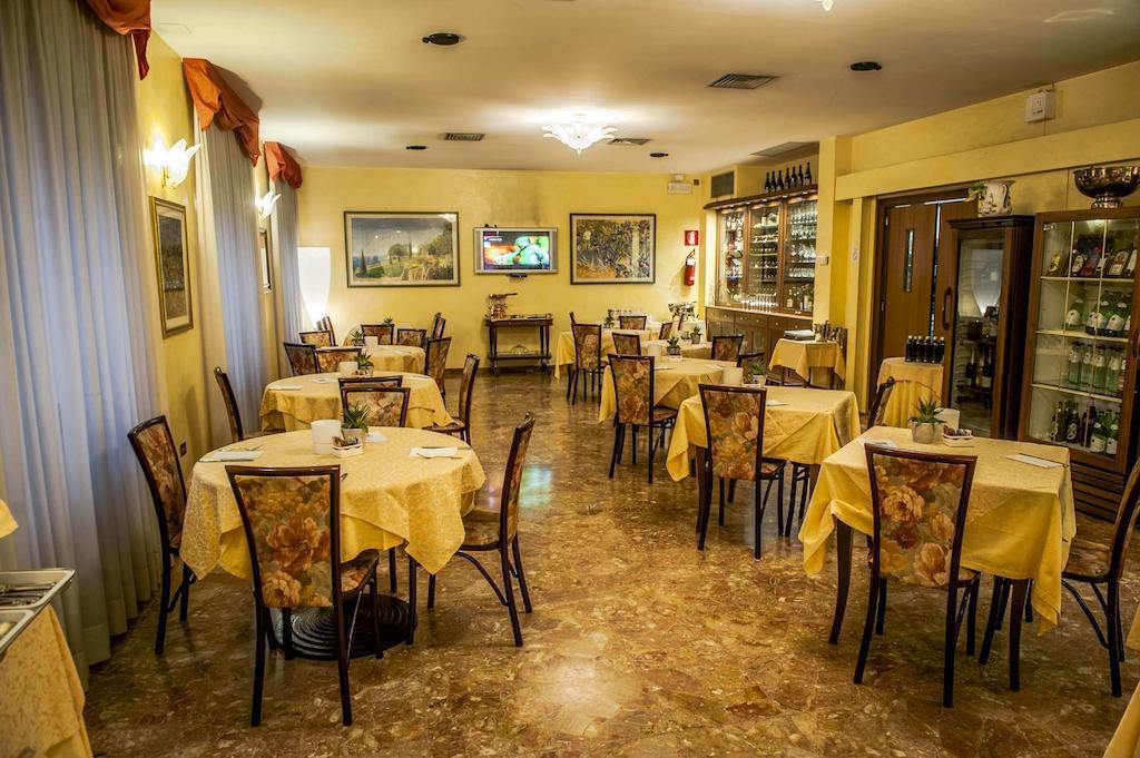 Nuovo Albergo Chieti Dış mekan fotoğraf